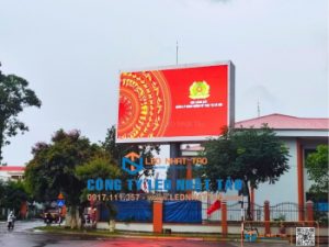 màn hình LED P2 ngoài trời