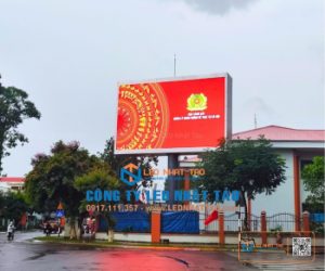 màn hình LED P2 ngoài trời